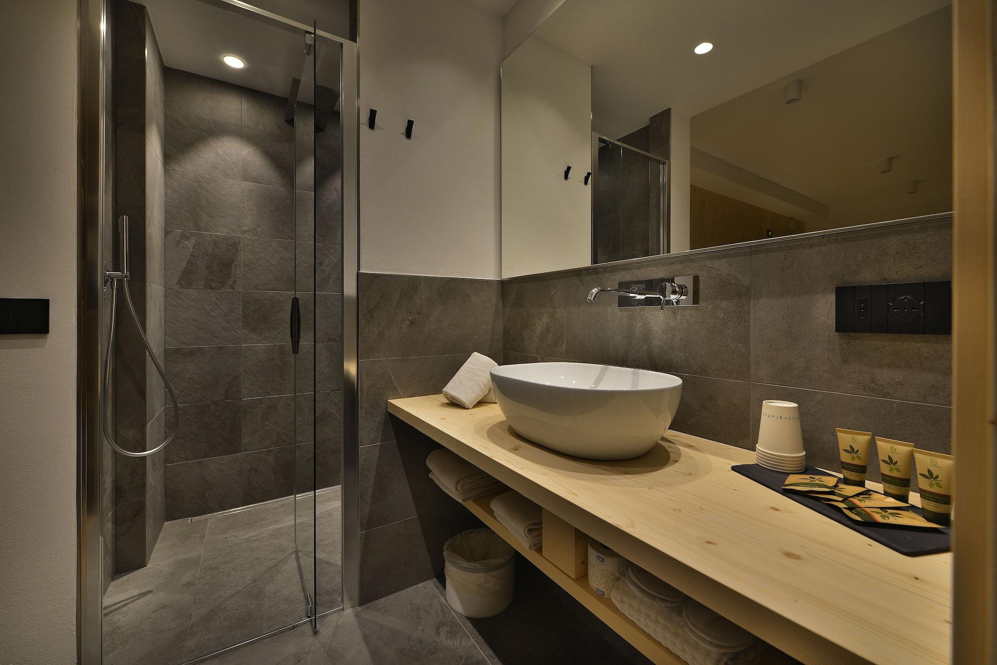 Hotel Valtellina 3*